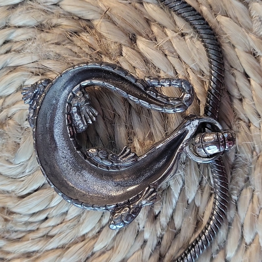Elegant Brighton Silver Necklace with Crystal Accents - Picture 3 of 6